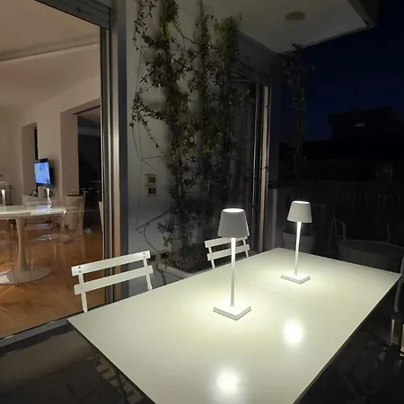 شقة Attico Reale - In Centro, Tra Stazione E Vecchia *