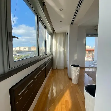 Apartmán Attico Reale - In Centro, Tra Stazione E Vecchia *